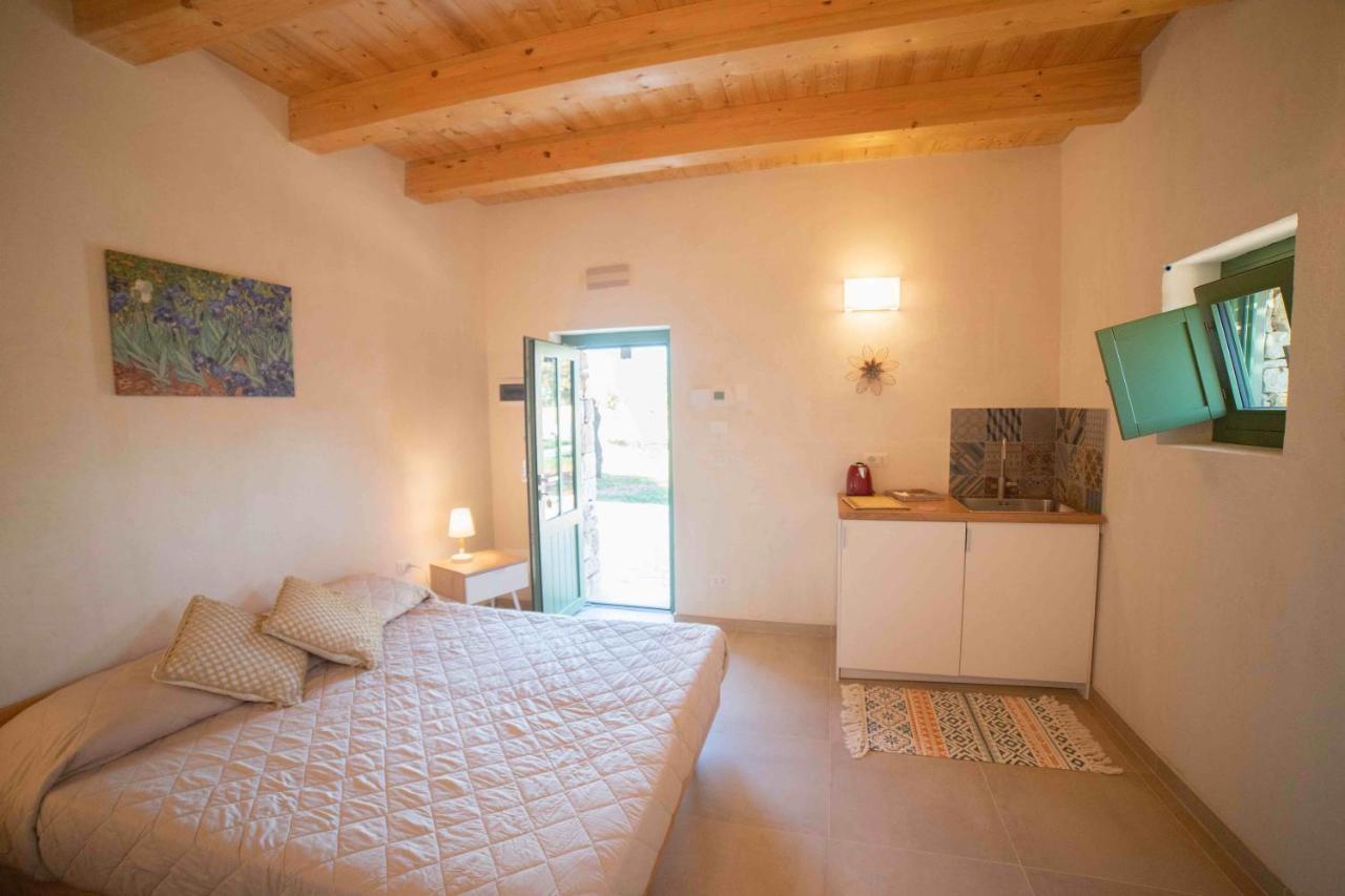 Il Fiore Della Vita Trulli Country House Conversano Exterior photo